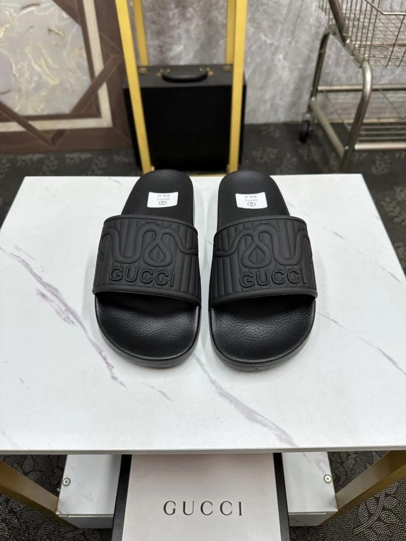 Snug Gucci Slippers 25247