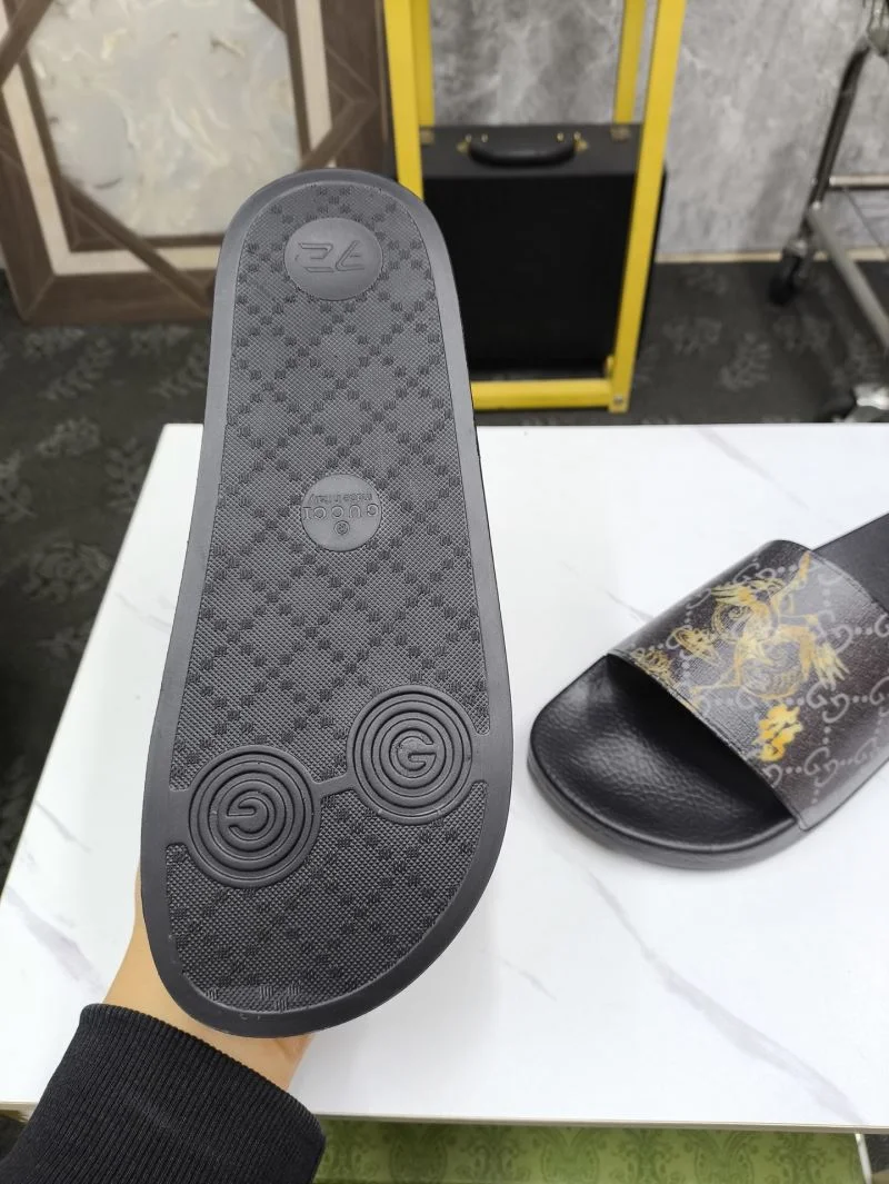 Gucci Slippers ComfortFit 25225