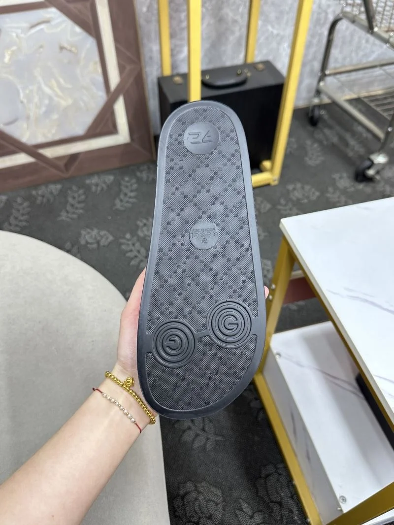 Gucci Slippers Durable 25219