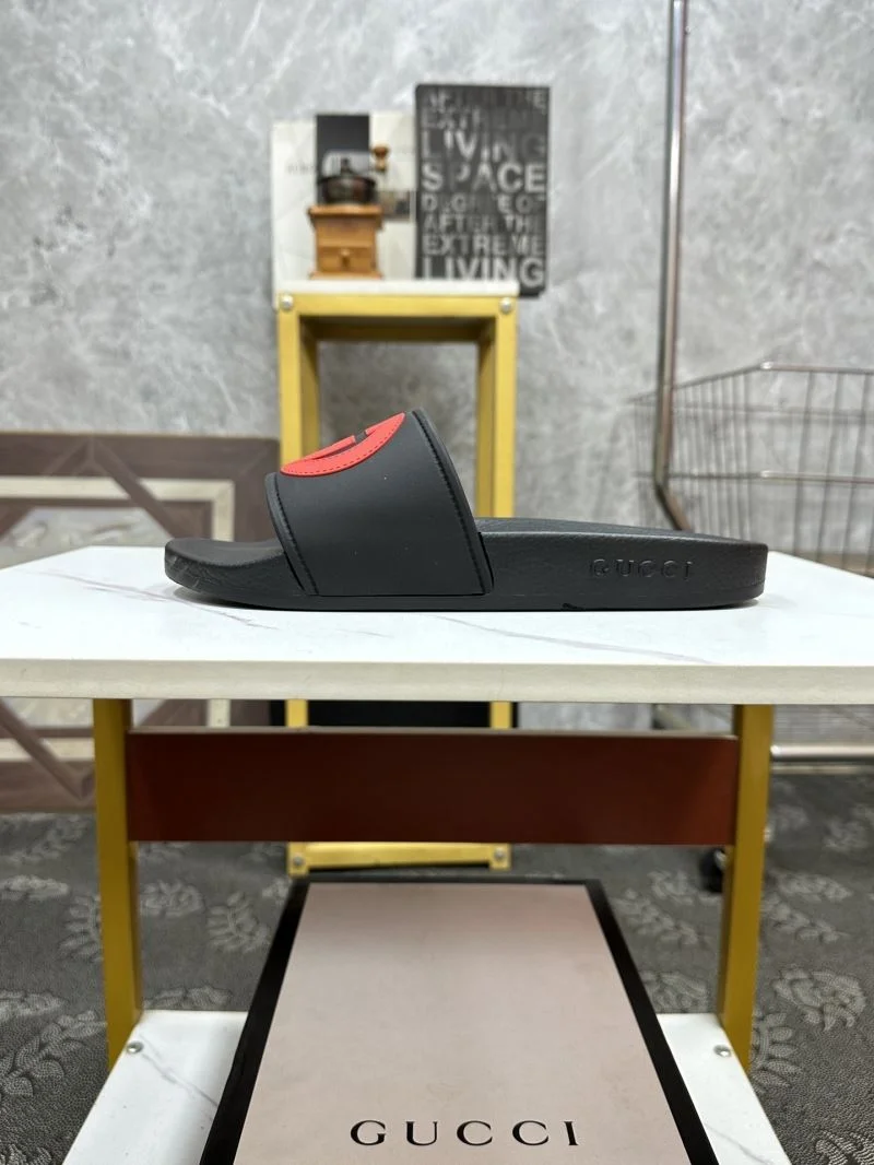Gucci Slippers AllSeason 25211