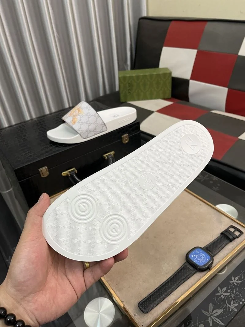 WrinkleFree Gucci Slippers 25262