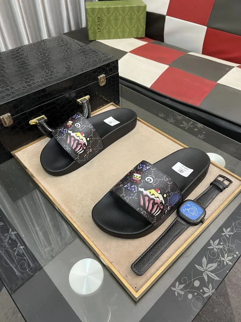 Flexible Gucci Slippers 25222