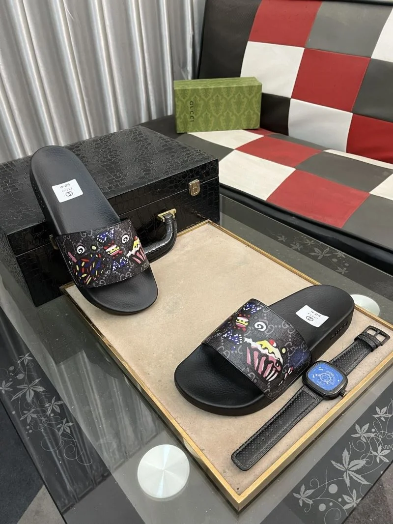 Flexible Gucci Slippers 25222