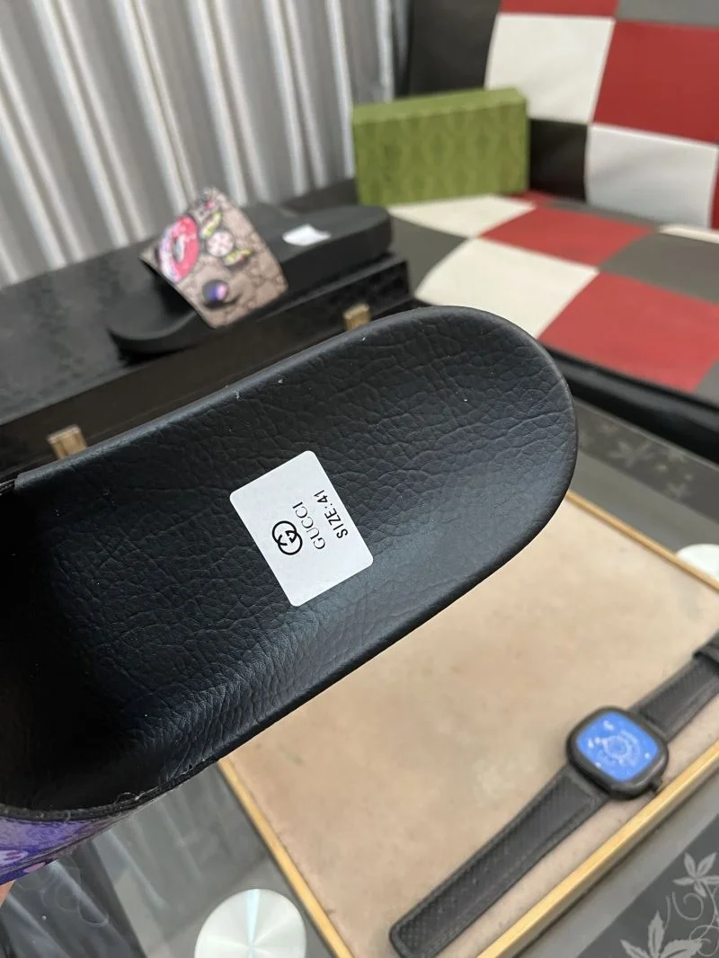 Gucci Slippers GoAnywhere 25204
