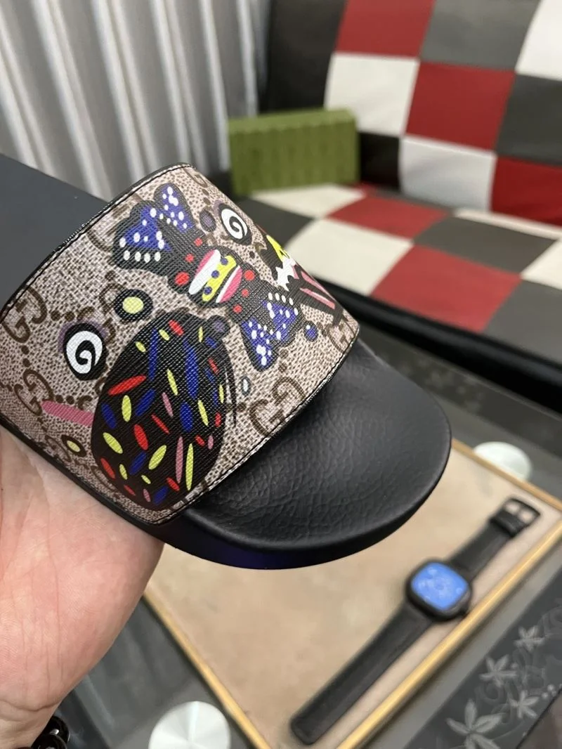 MoistureWicking Gucci Slippers 25216