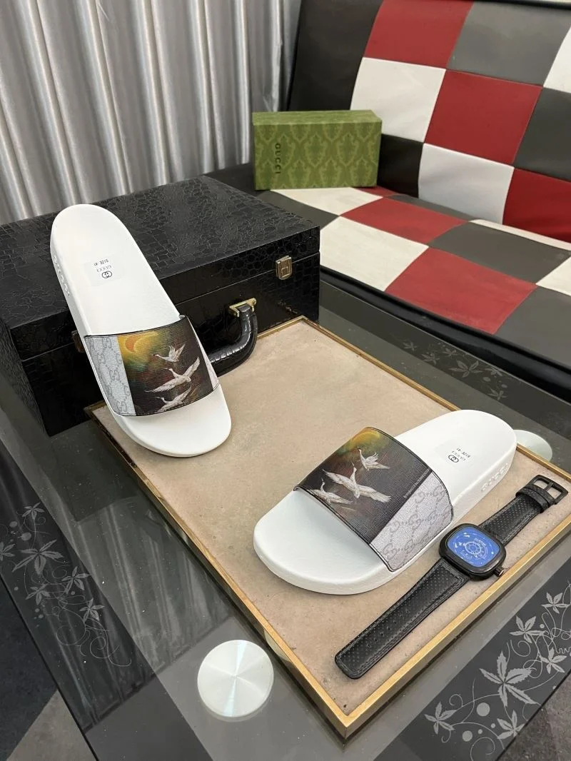 Supportive Gucci Slippers 25212