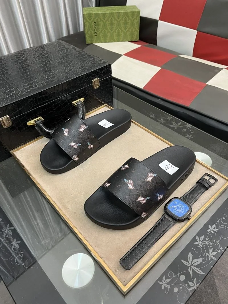 WaterResistant Gucci Slippers 25224