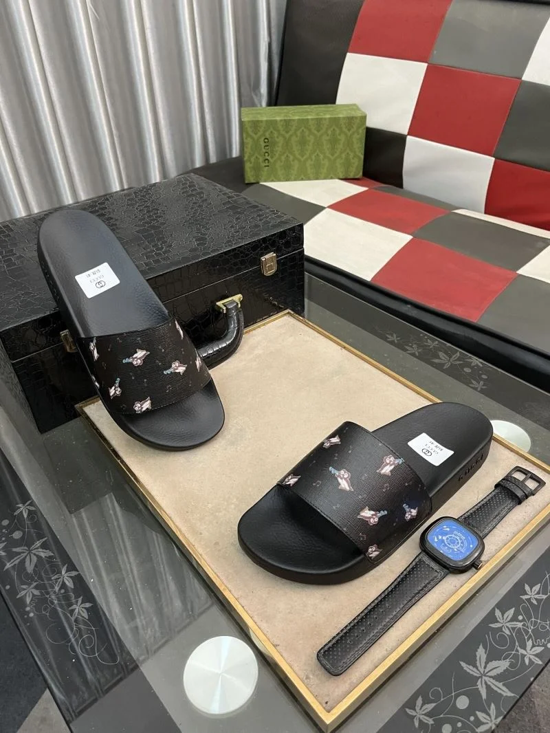 WaterResistant Gucci Slippers 25224