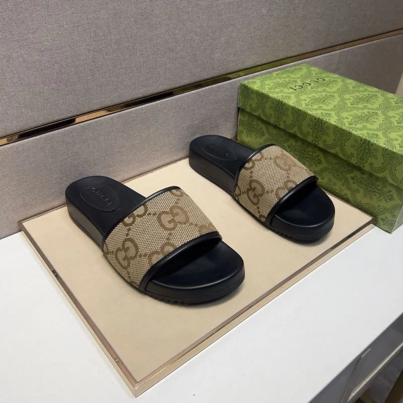 SunProtective Gucci Slippers 25184