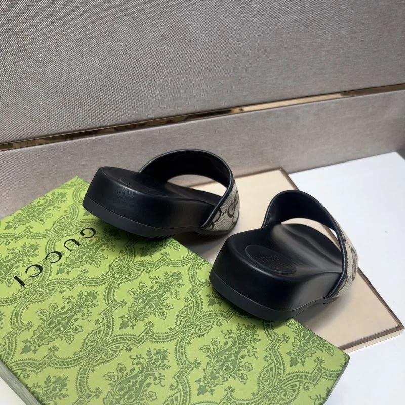 SunProtective Gucci Slippers 25184