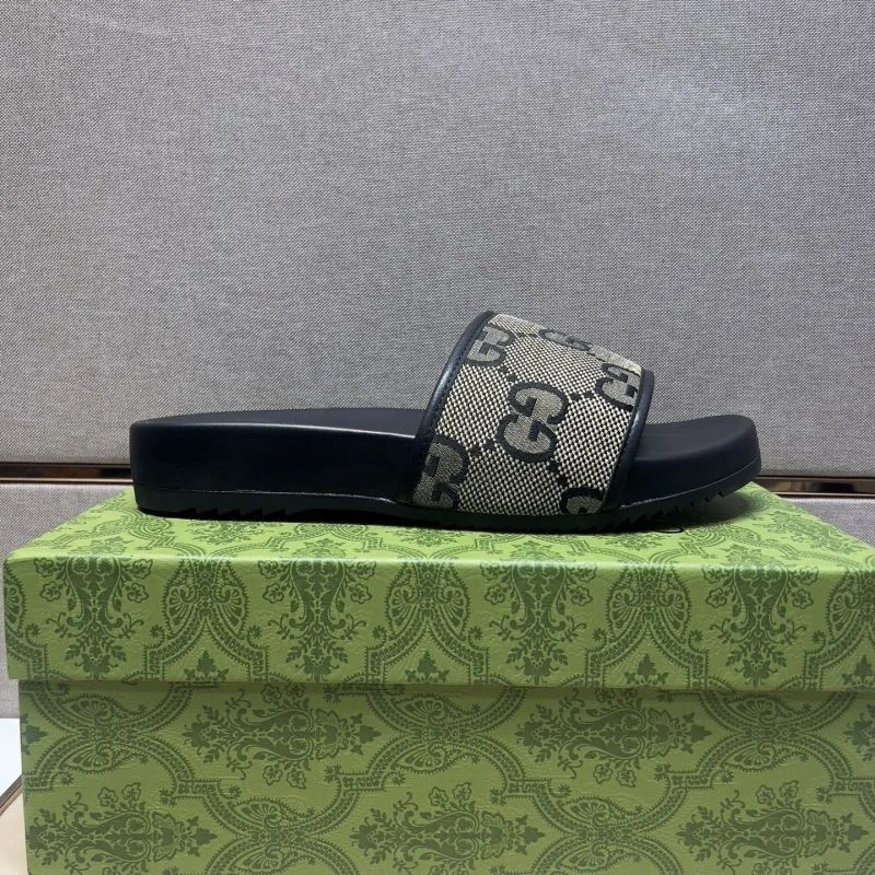 Gucci Slippers MultiPurpose 25175