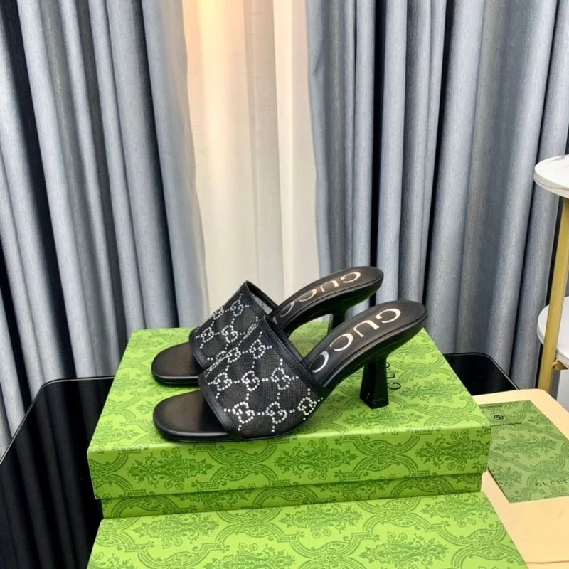 Functional Gucci Slippers 25895