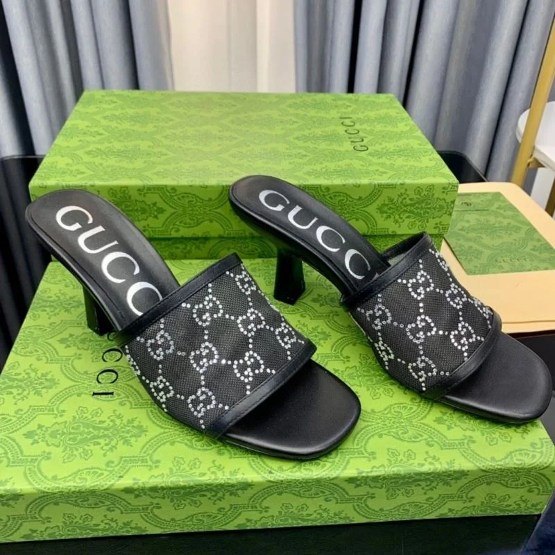 Functional Gucci Slippers 25895