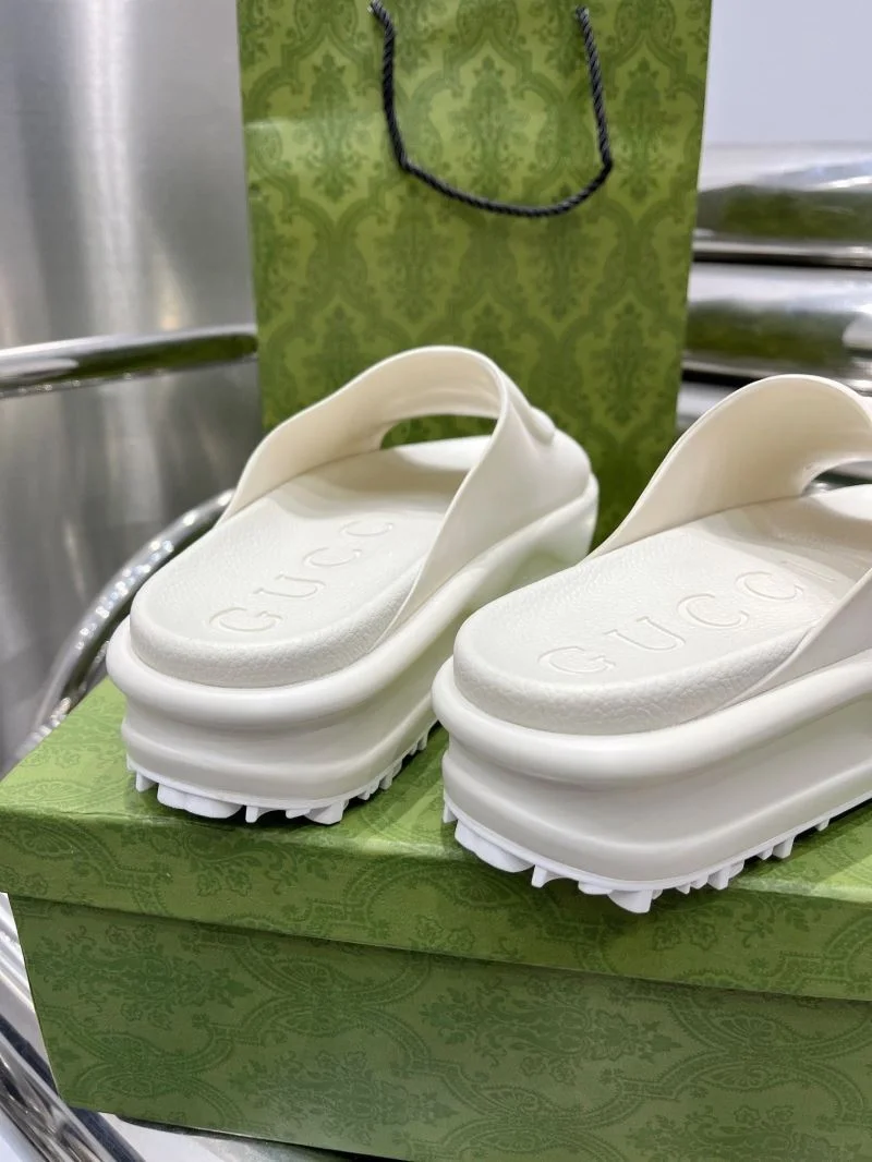Gucci Slippers Thermal 24320