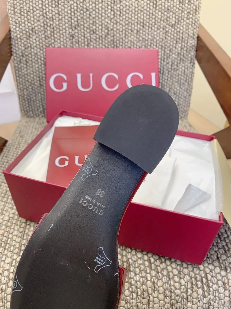 ZipUp Gucci Slippers 24316