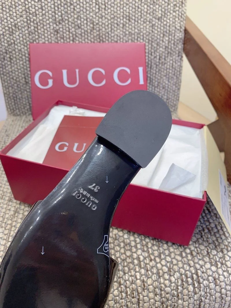 HighPerformance Gucci Slippers 24334