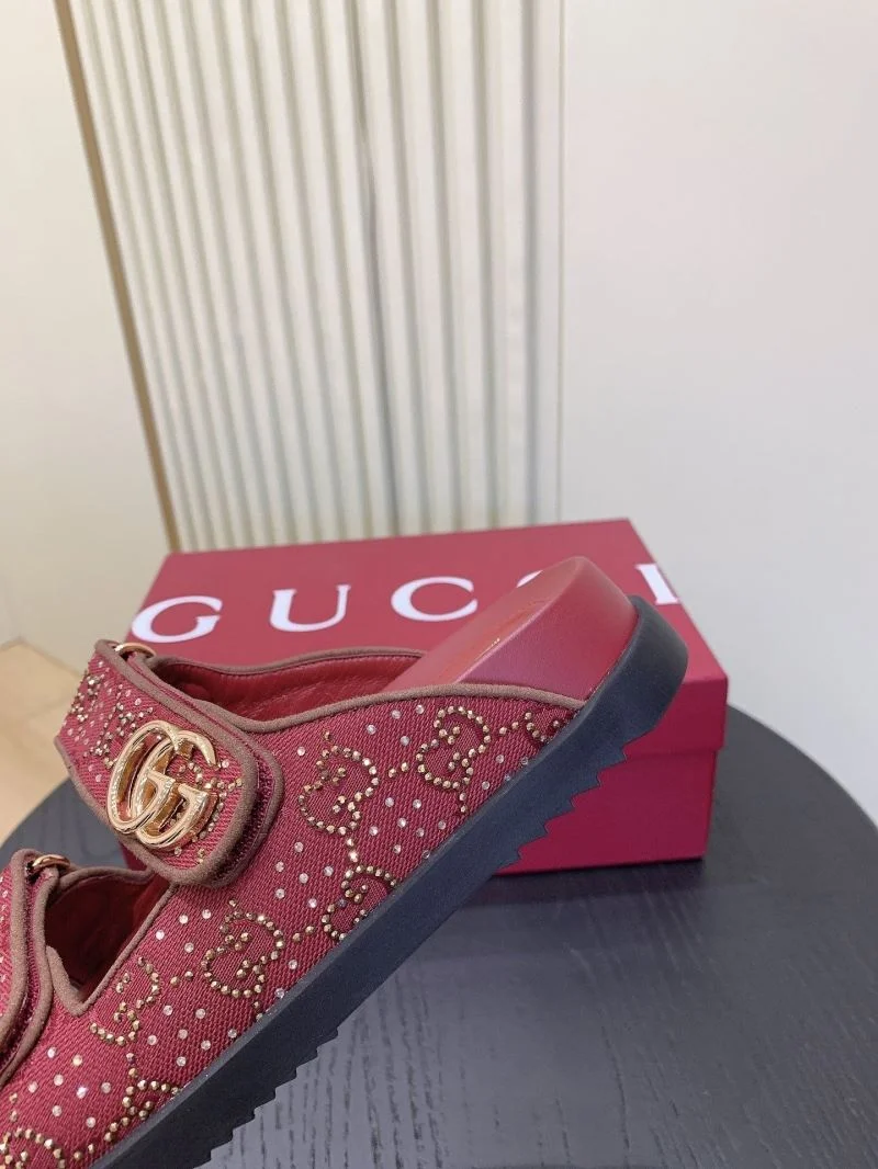 WellDesigned Gucci Slippers 24315