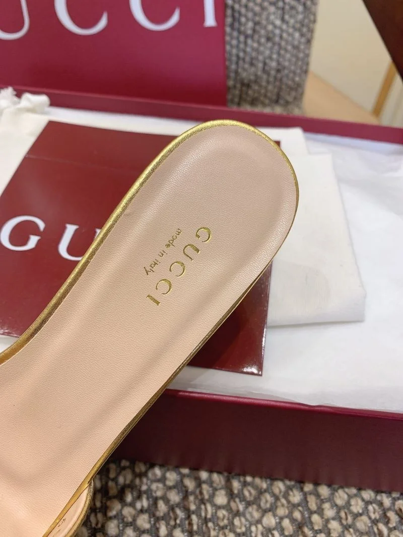 Gucci Slippers Packable 24329