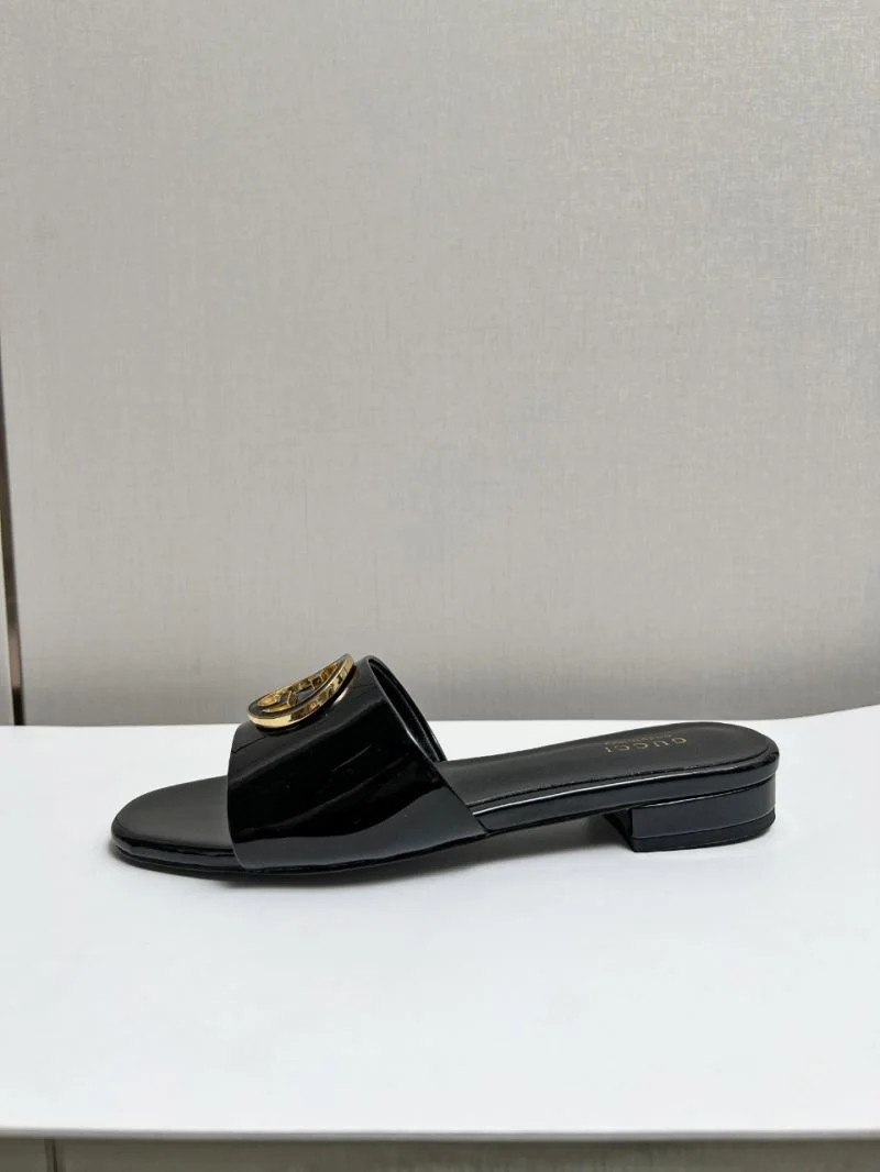 Gucci Slippers EasyMatch 24304