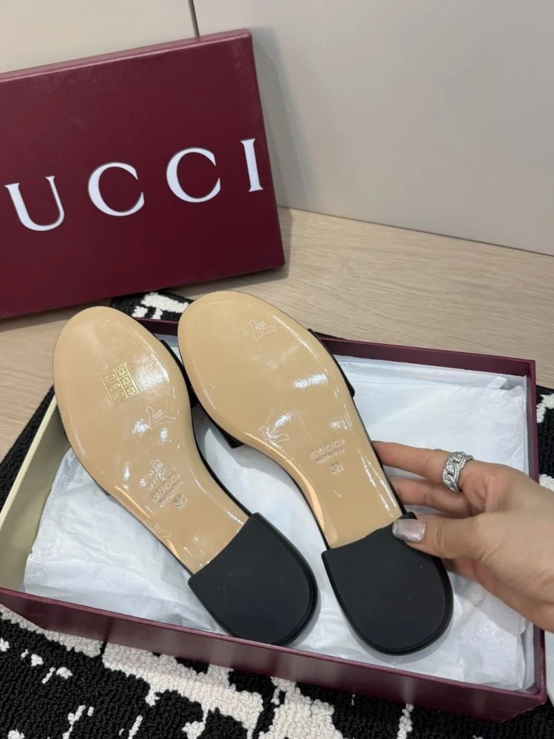 Youthful Gucci Slippers 24306