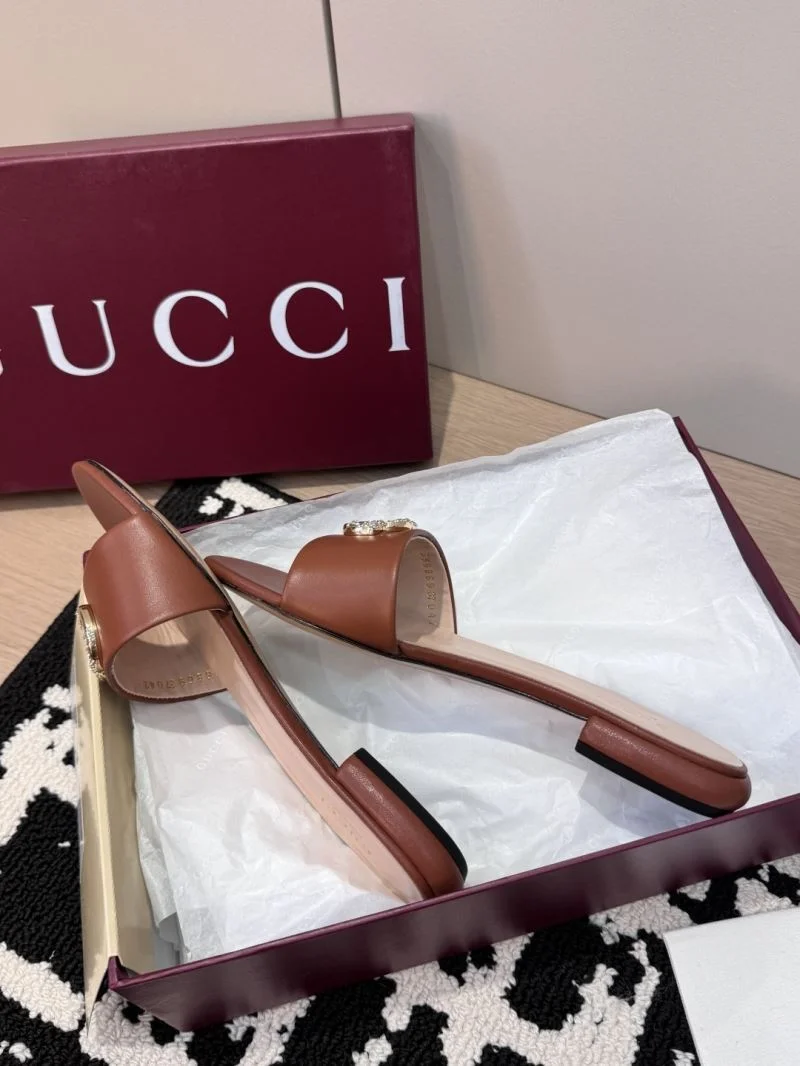 Gucci Slippers SunProtective 24302