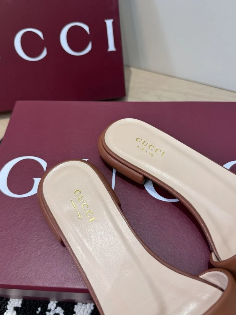 Gucci Slippers SunProtective 24302
