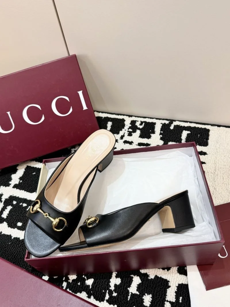 Gucci Slippers ZipUp 24295