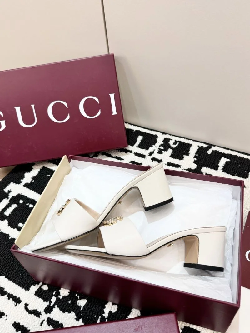 Gucci Slippers Fashionable 24292