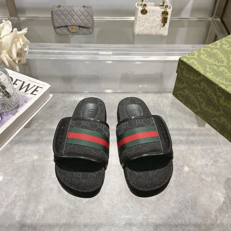 Refined Gucci Slippers 24283
