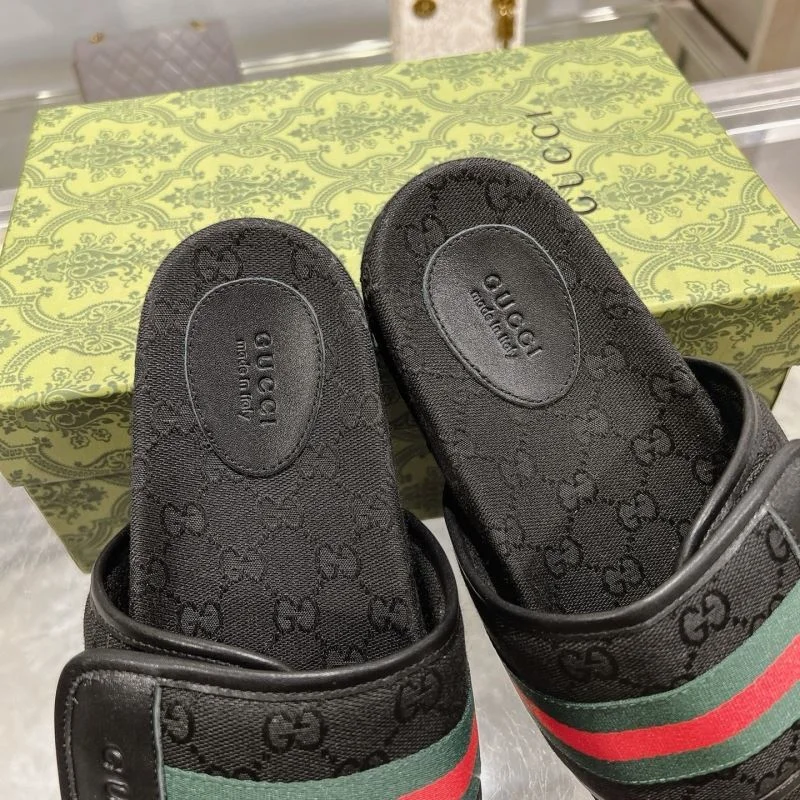 Refined Gucci Slippers 24283