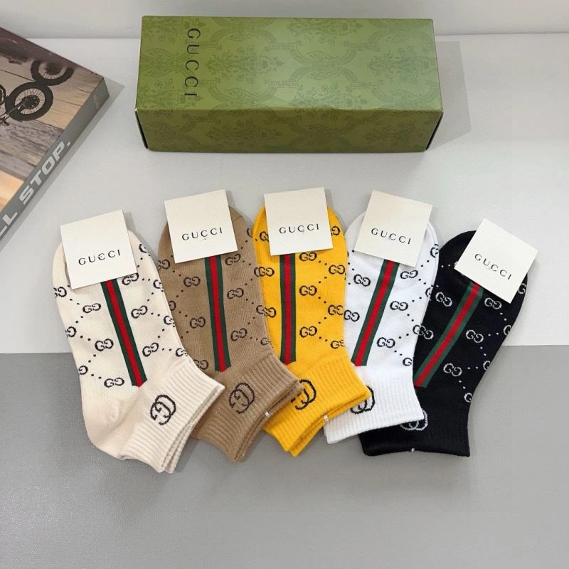 Efficient Gucci Socks 273285