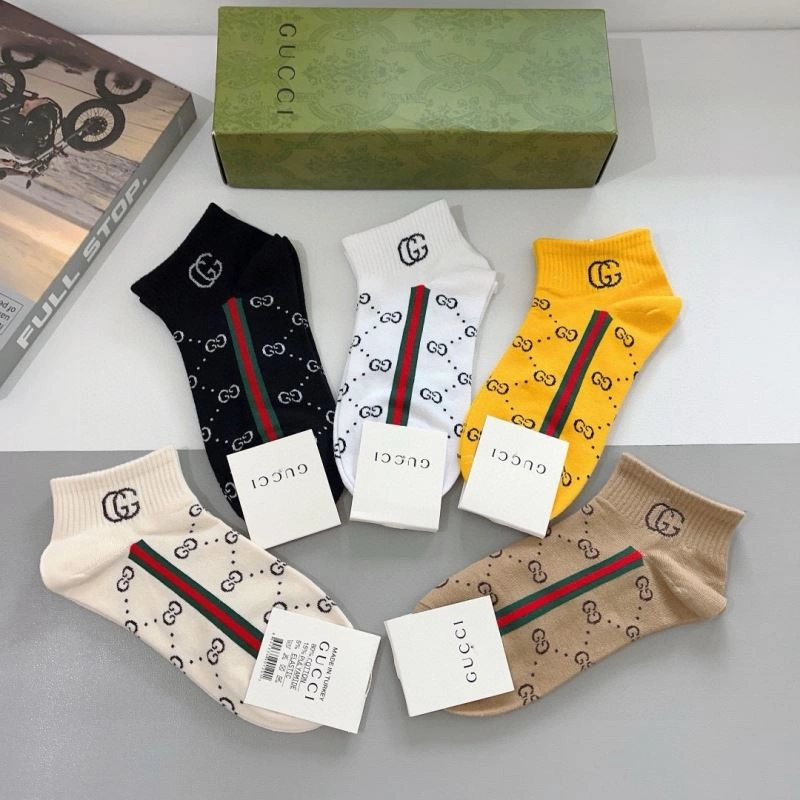 Efficient Gucci Socks 273285