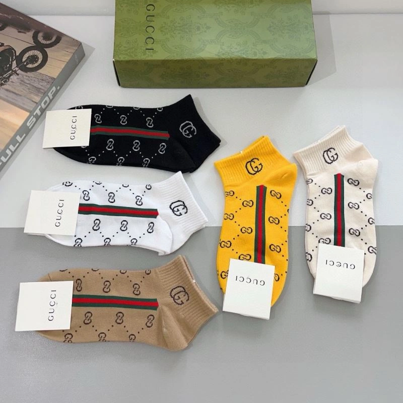 Efficient Gucci Socks 273285
