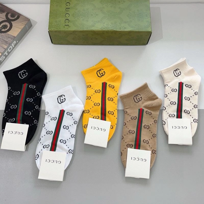Efficient Gucci Socks 273285
