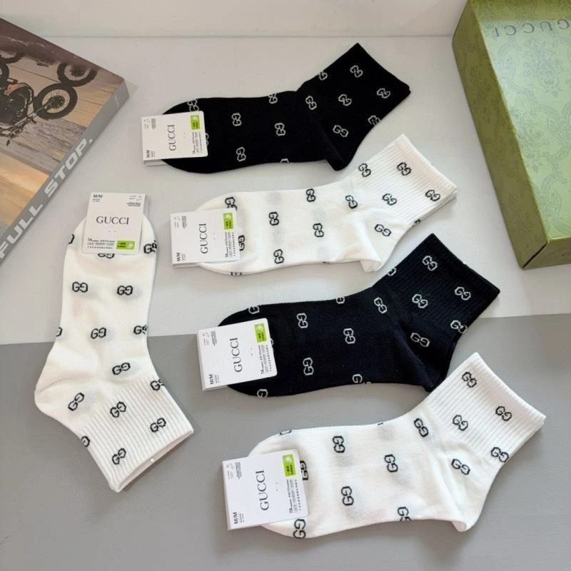 Gucci Socks Refined 273279