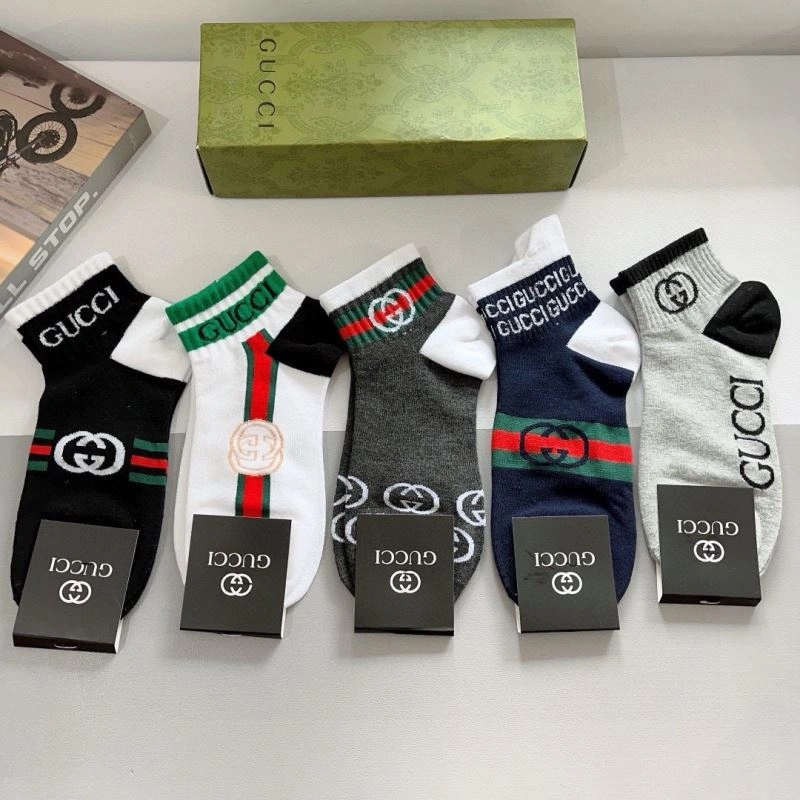 Comfortable Gucci Socks 273258