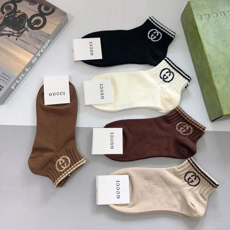 Gucci Socks Versatile 273250