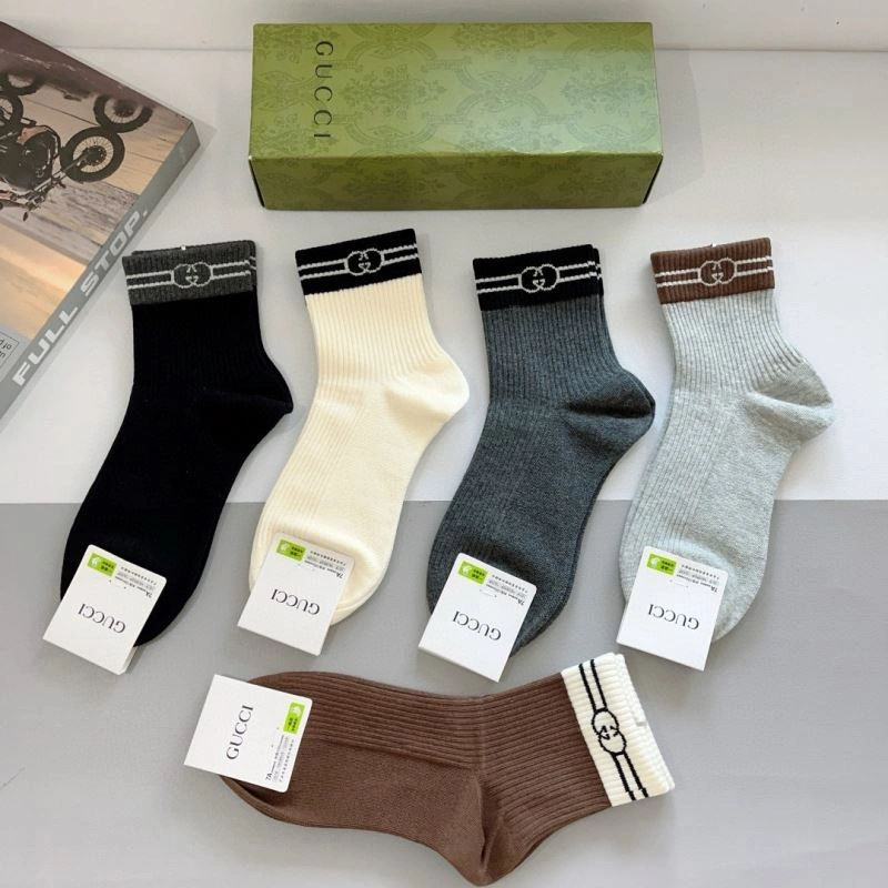 WaterResistant Gucci Socks 273242