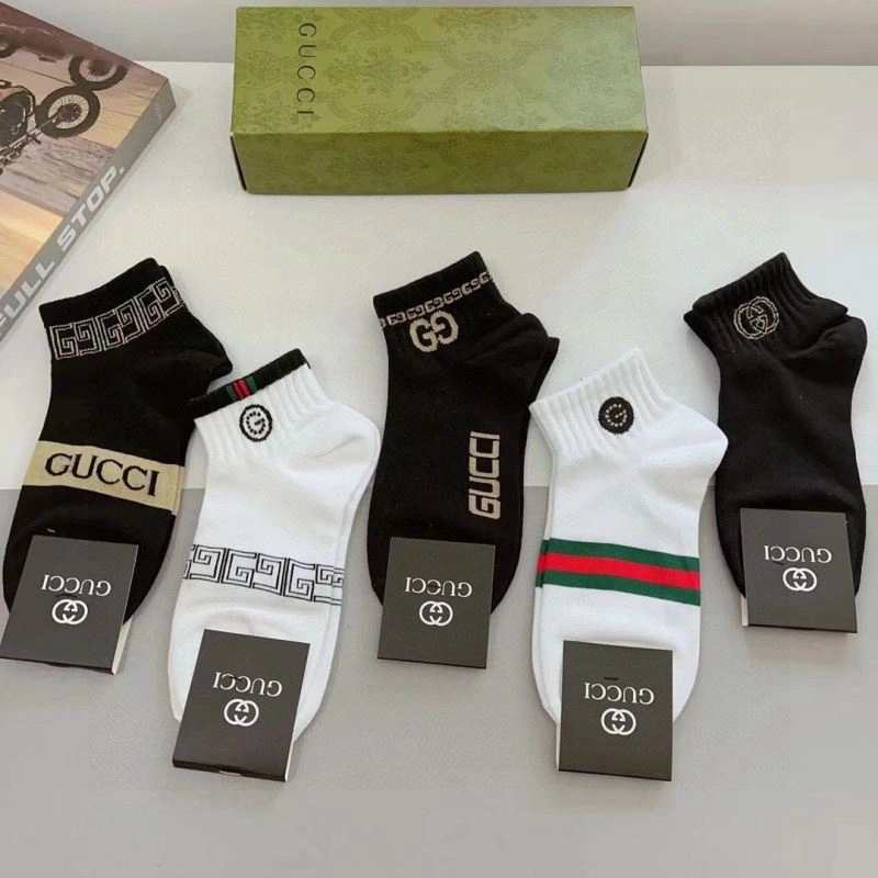 Gucci Socks Versatile 273106