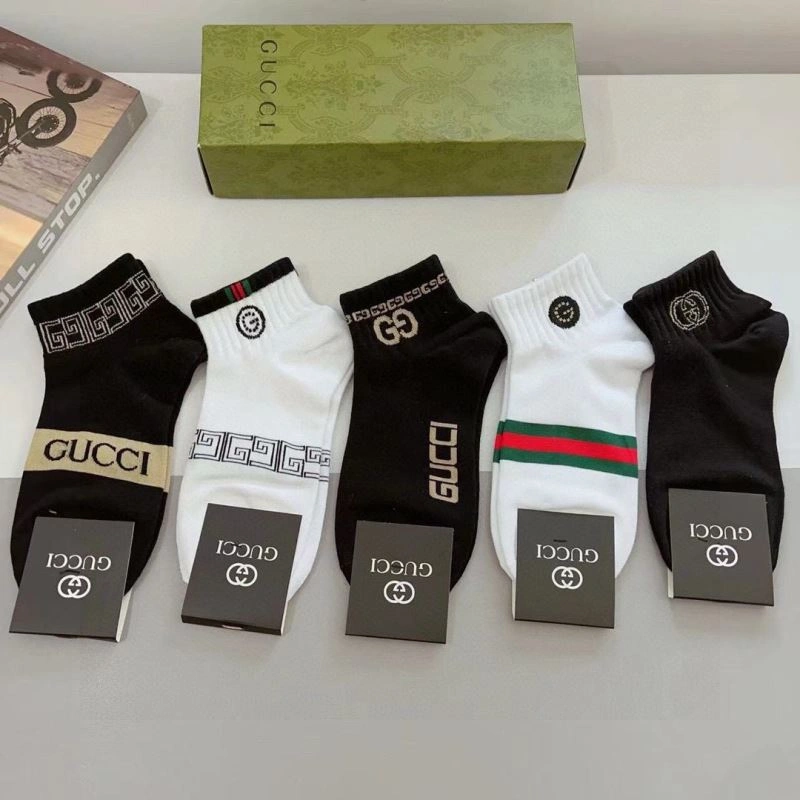 Gucci Socks Versatile 273106