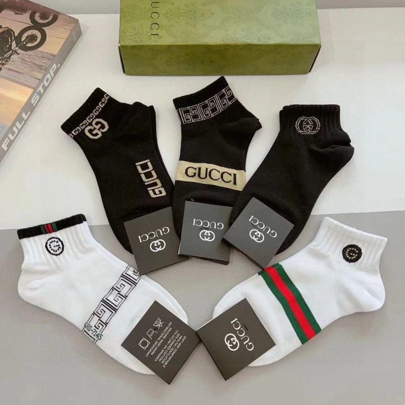 Gucci Socks Versatile 273106