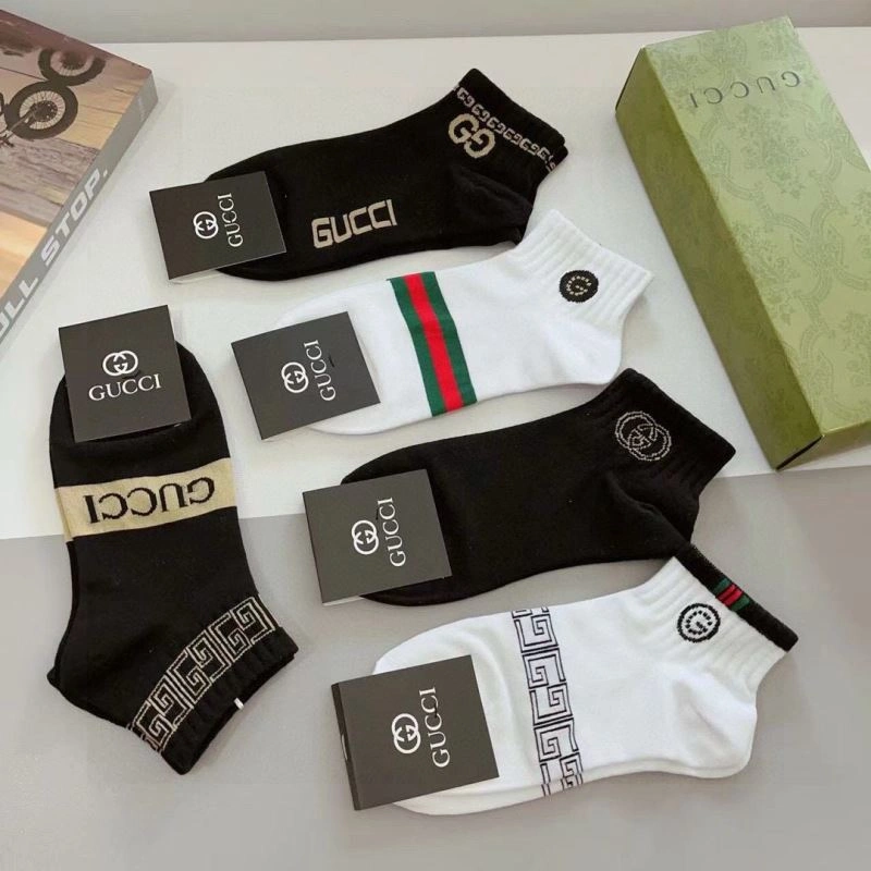 Gucci Socks Versatile 273106