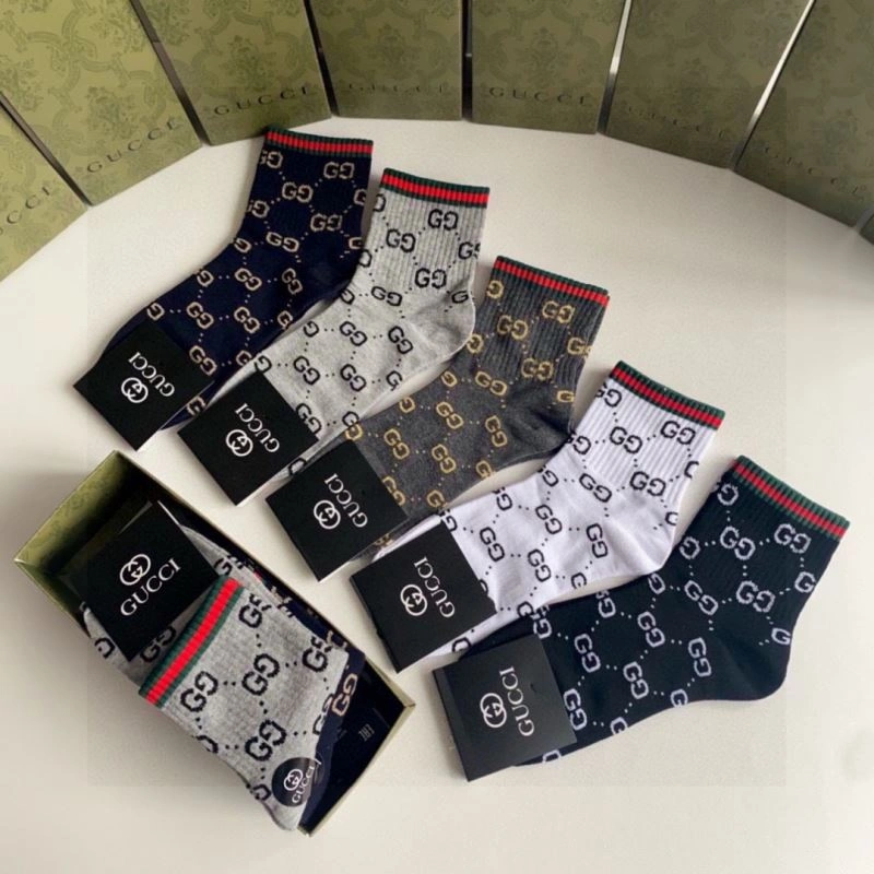 WaterResistant Gucci Socks 273756