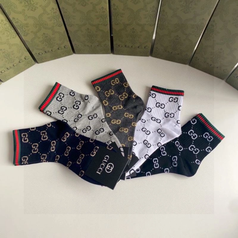 WaterResistant Gucci Socks 273756