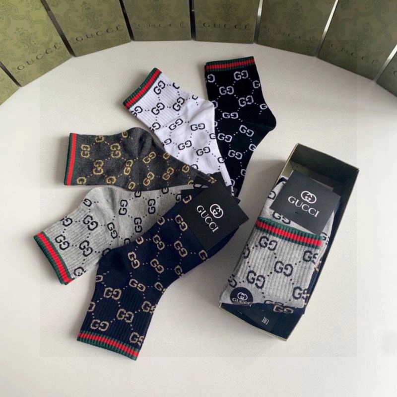 WaterResistant Gucci Socks 273756