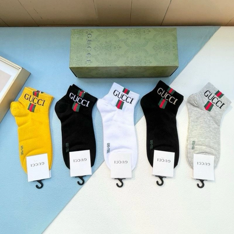 Efficient Gucci Socks 273751