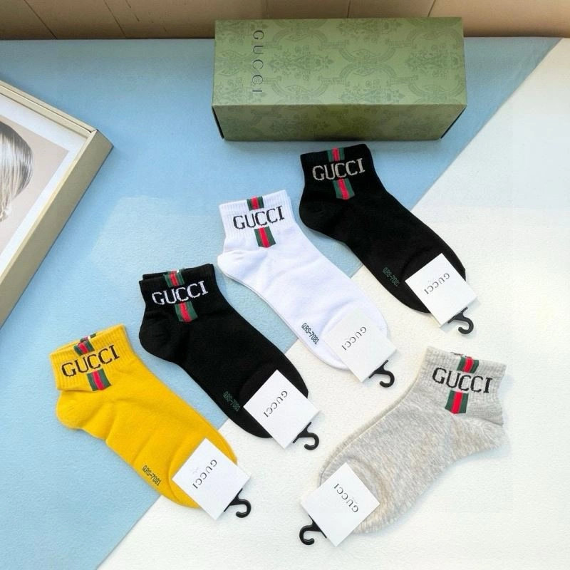 Efficient Gucci Socks 273751