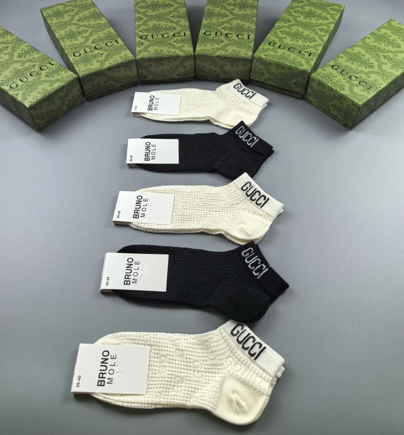 Timeless Gucci Socks 273688