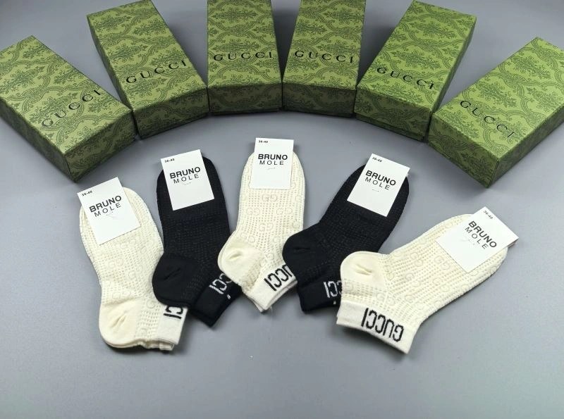 Timeless Gucci Socks 273688