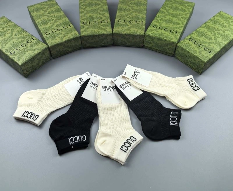Timeless Gucci Socks 273688